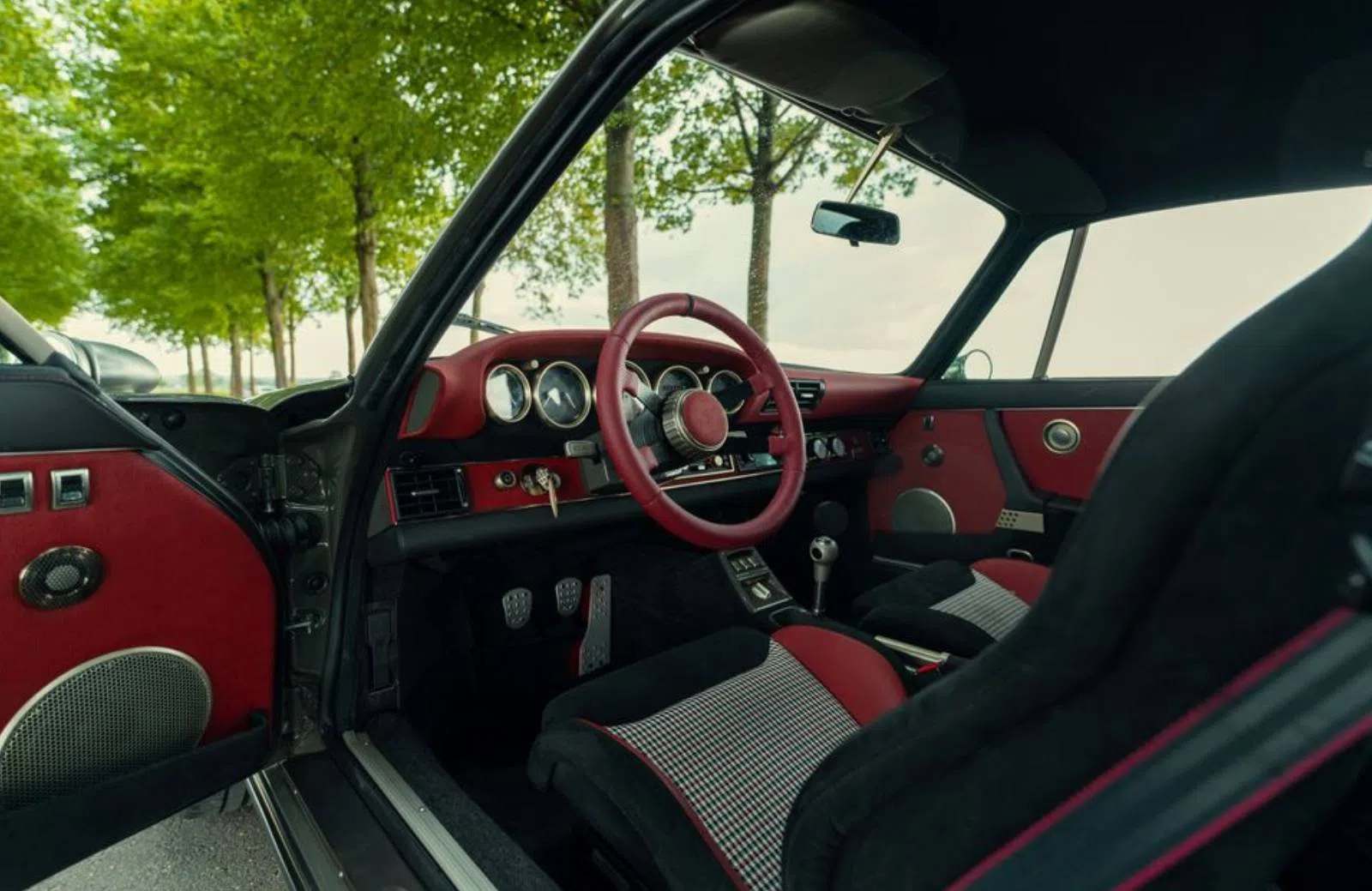 Techart GTClassic 911 restomod
